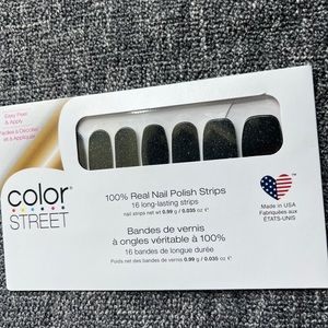 ColorStreet nails- only in Vegas
